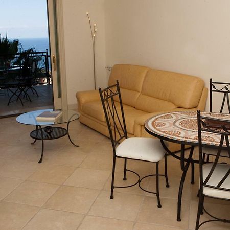 Taormina Seaview Apartment - Taormina Holidays Eksteriør bilde